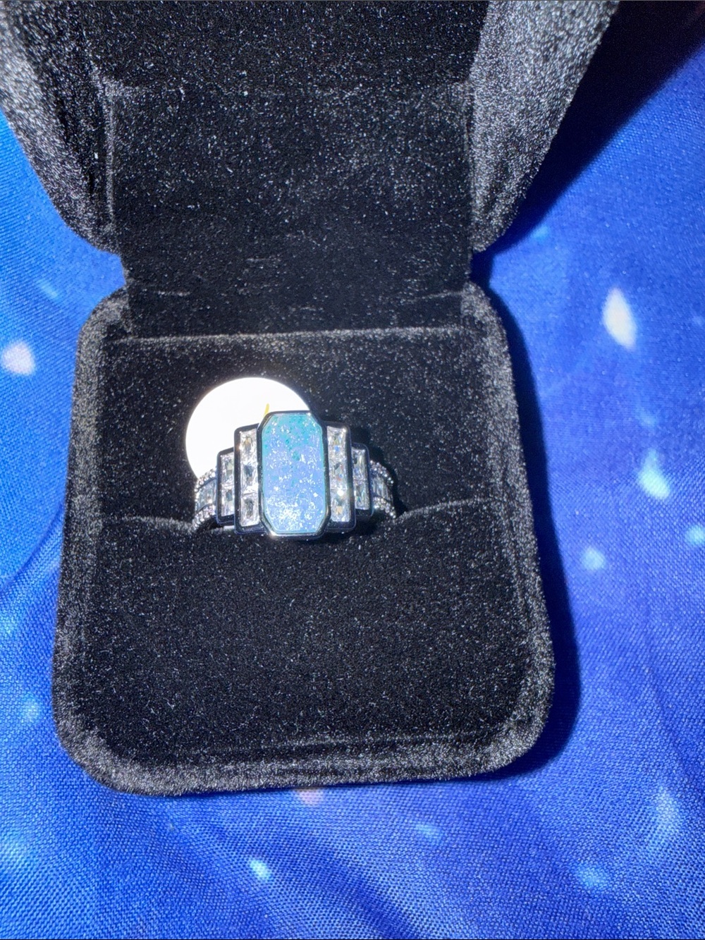 bp Blue topaz ice crystal